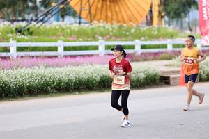 BIB: 
                            <button type="button" onclick="openModal(27853423)" class="btn btn-primary btn-sm float-right btn-popup" data-toggle="modal" data-target=".modal-high-quality">
                        <i class="fas fa-shopping-cart"></i> Add to Cart
                    </button>
                                            <button type="button" onclick="isThisMe(27853423, true)" class="btn btn-success btn-sm float-right btn-popup btn-isme hidden" data-toggle="tooltip" data-placement="bottom" title="นี่คือรูปของคุณใช่ไหม คลิกที่นี่เพื่อเอาเข้าอัลบั้ม">
                        <i class="fas fa-plus"></i> Add to album
                    </button>
                    <button type="button" onclick="isThisMe(27853423, false)" class="btn btn-warning btn-sm float-right btn-popup btn-isnotme hidden">
                        <i class="fas fa-ban"></i> Remove from album
                    </button>